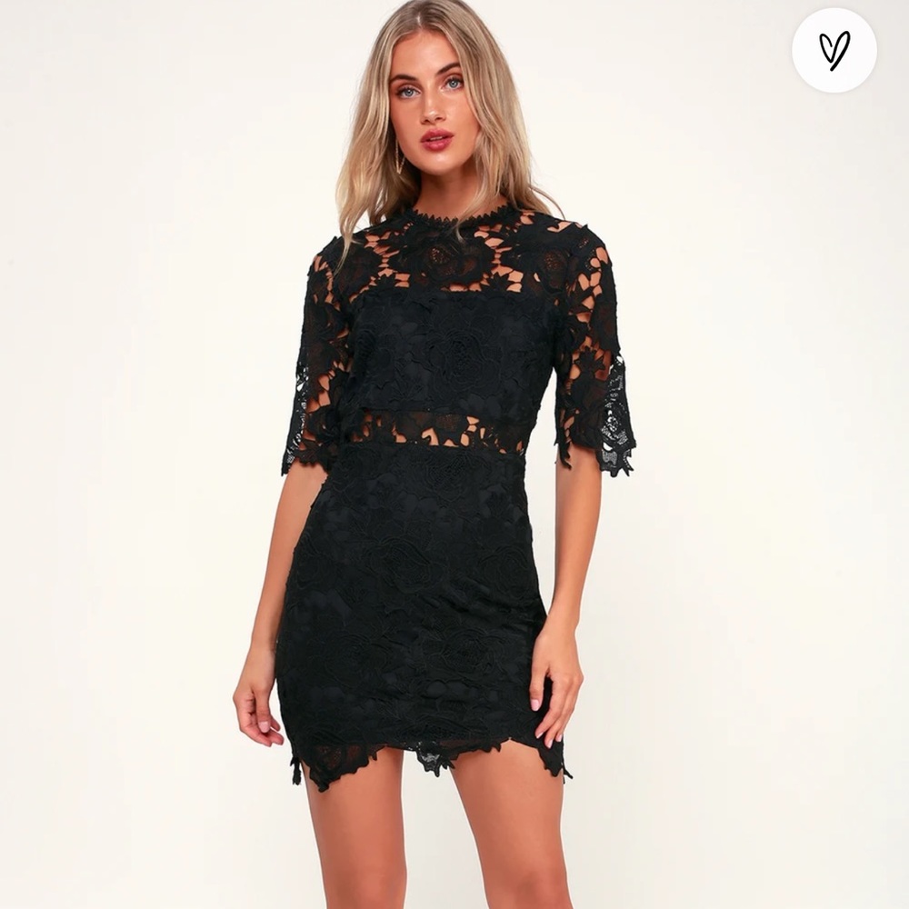 Lulu’s black lace dress